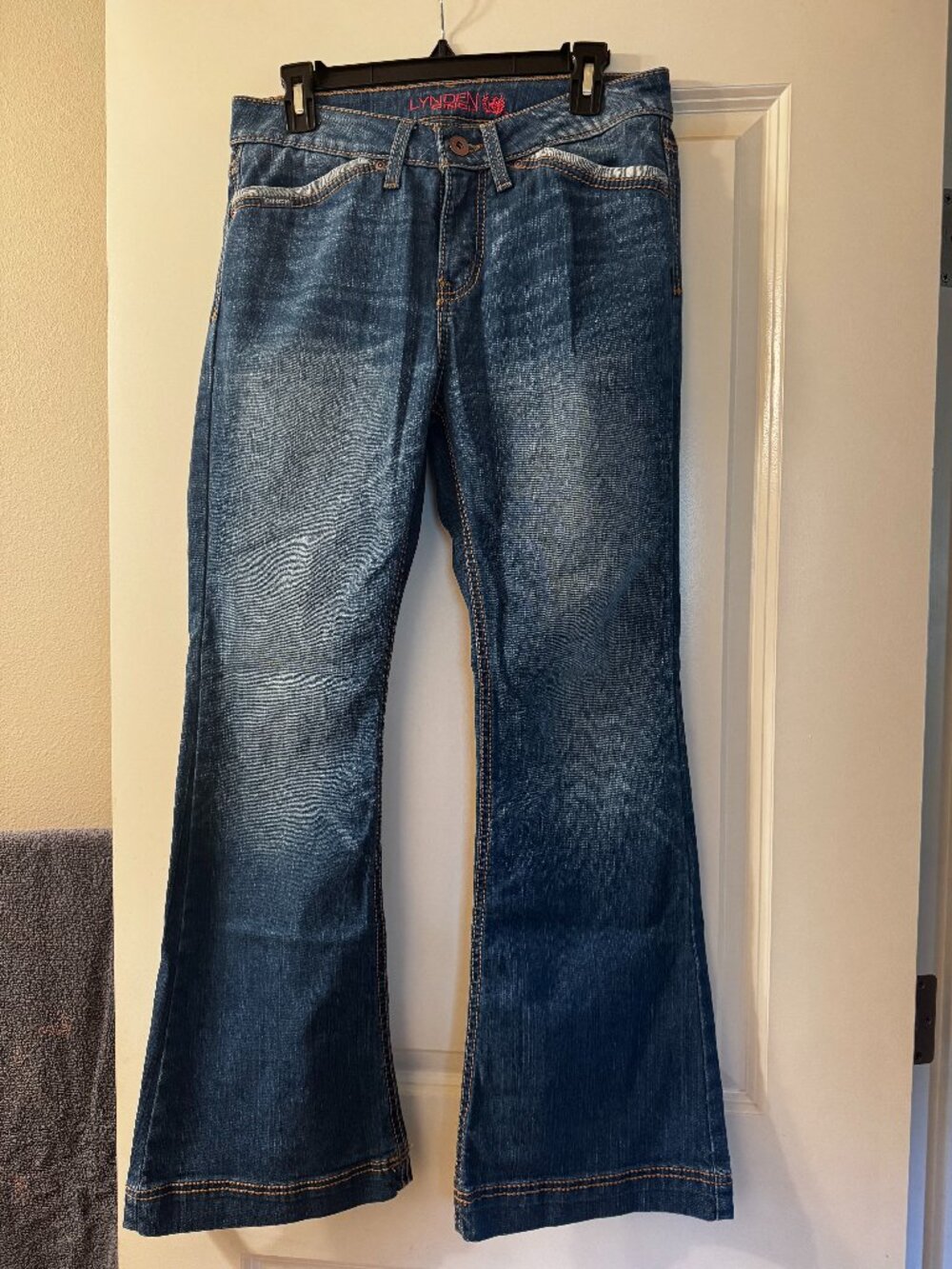 Brand New Women's Cinch Lynden Jeans Size 29/7 Short